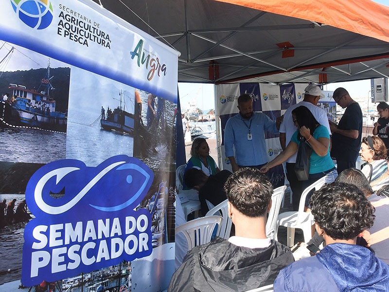 Ação social celebra o Dia dos Pescadores