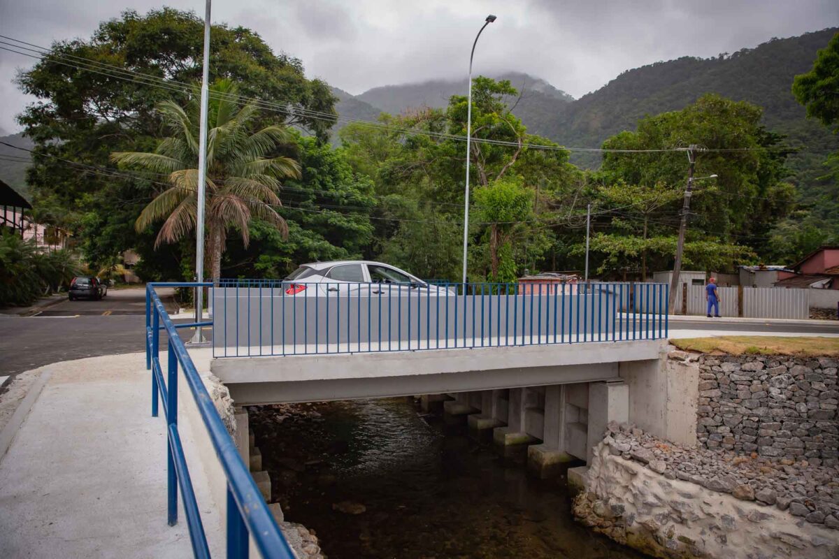 Itaguaí inaugura ponte para servir de alternativa a pedágio da Rio-Santos