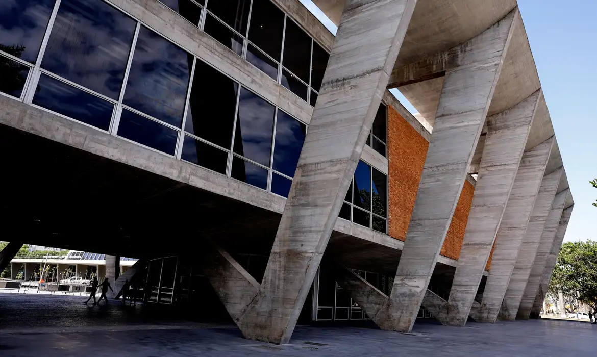 Cúpula do G20 no Rio Impacta Trânsito, Metrô e Operações do Aeroporto Santos Dumont